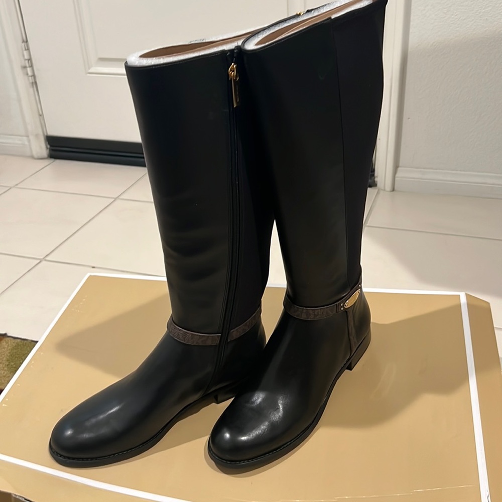 MK riding boots